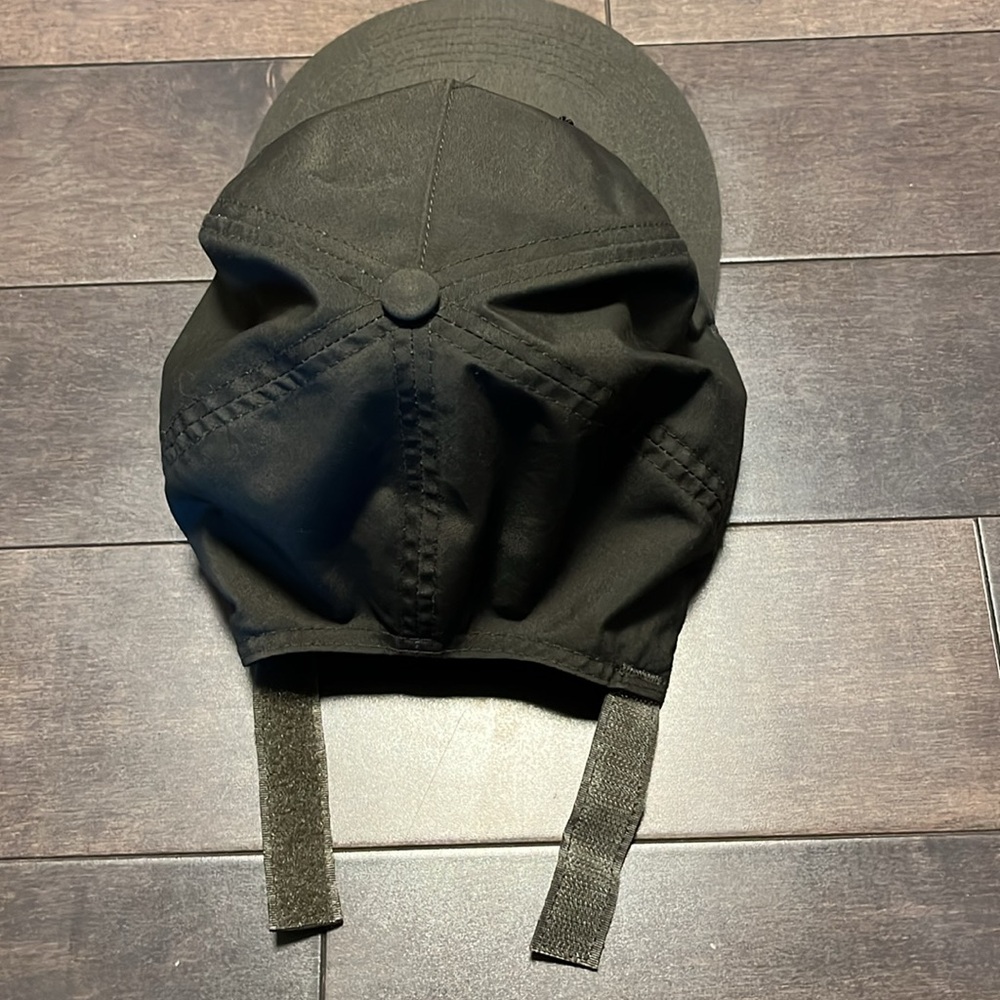 Volcom mantis hat - Picture 3 of 9